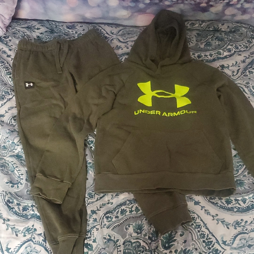 Under Armour Kids Olive Green Sweatsuit